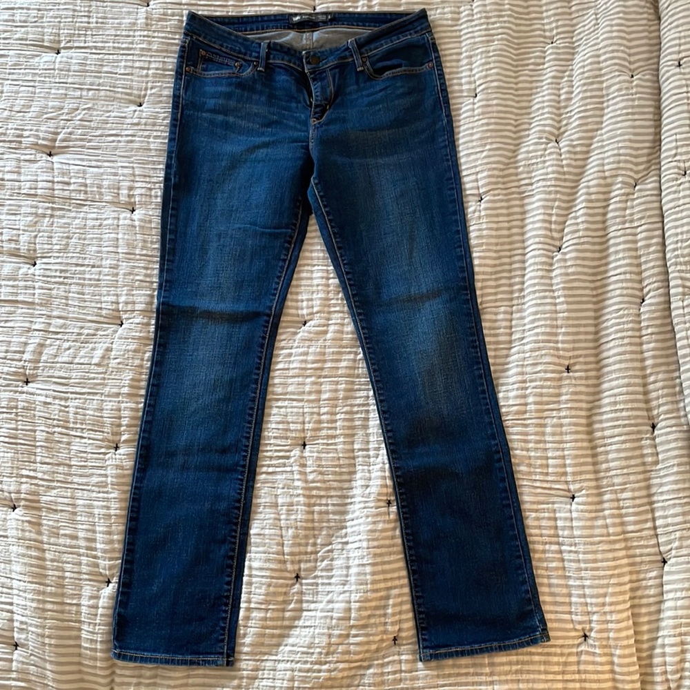 Womens Levi’s Jeans, size 12/31